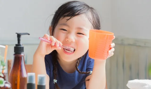 子どもの歯がむし歯になりやすい理由